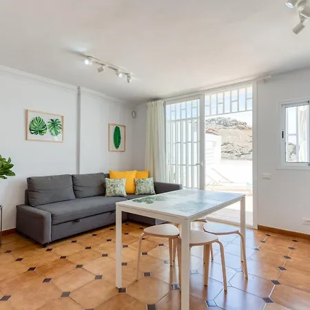 With Terrace And Sea Views Apartamento